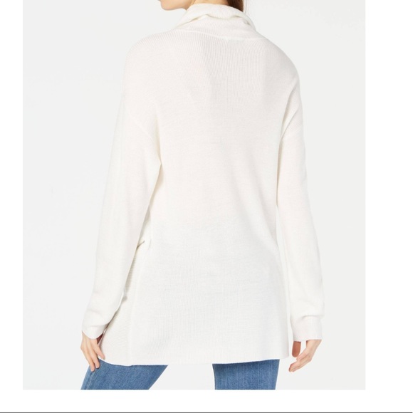 Bar lll Women’s Ivory Zipper Trim Sweater - Picture 2 of 8